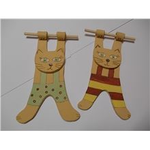 Keramická dekorace Zavěšená kočka