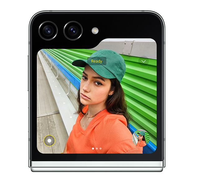 Mobilní telefon Samsung Galaxy Z Flip5 5G 8 GB / 512 GB (SM-F731BLGHEUE) zelený - obrázek č. 4