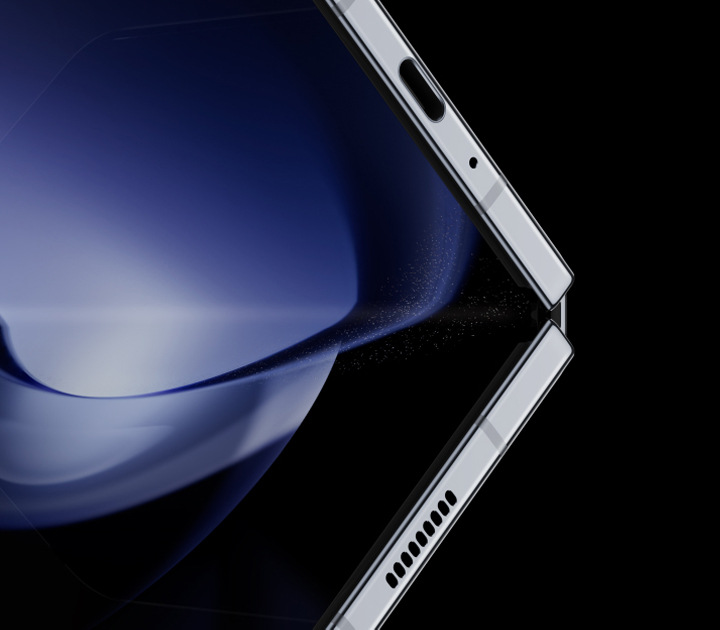 Mobilní telefon Samsung Galaxy Z Fold5 5G 12 GB / 512 GB (SM-F946BZECEUE) béžový - obrázek č. 3