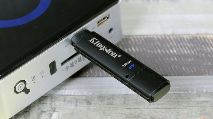 Kingston USB DataTraveler 4000 G2 16GB - obrázek č. 0